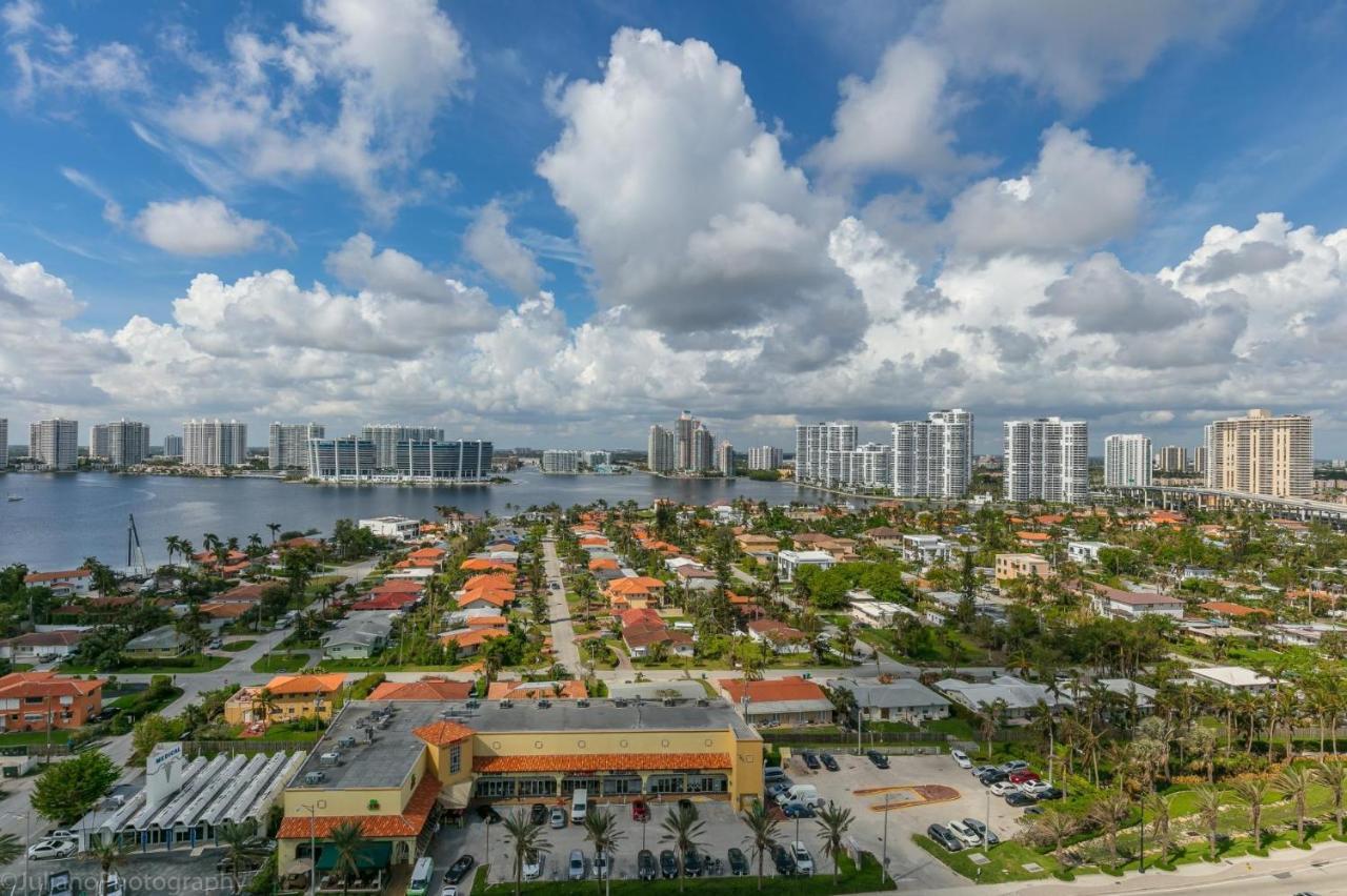 Ocean View 25Th Floor At Marenas Beach Resort By Ammosfl Miami Beach Exteriör bild
